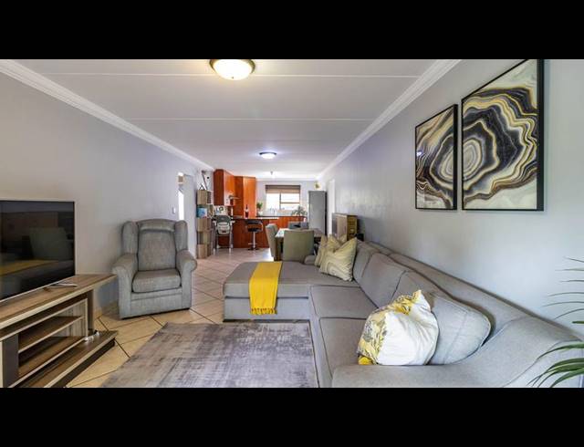 2 BEDROOM APARTMENT FOR SALE IN PAULSHOF